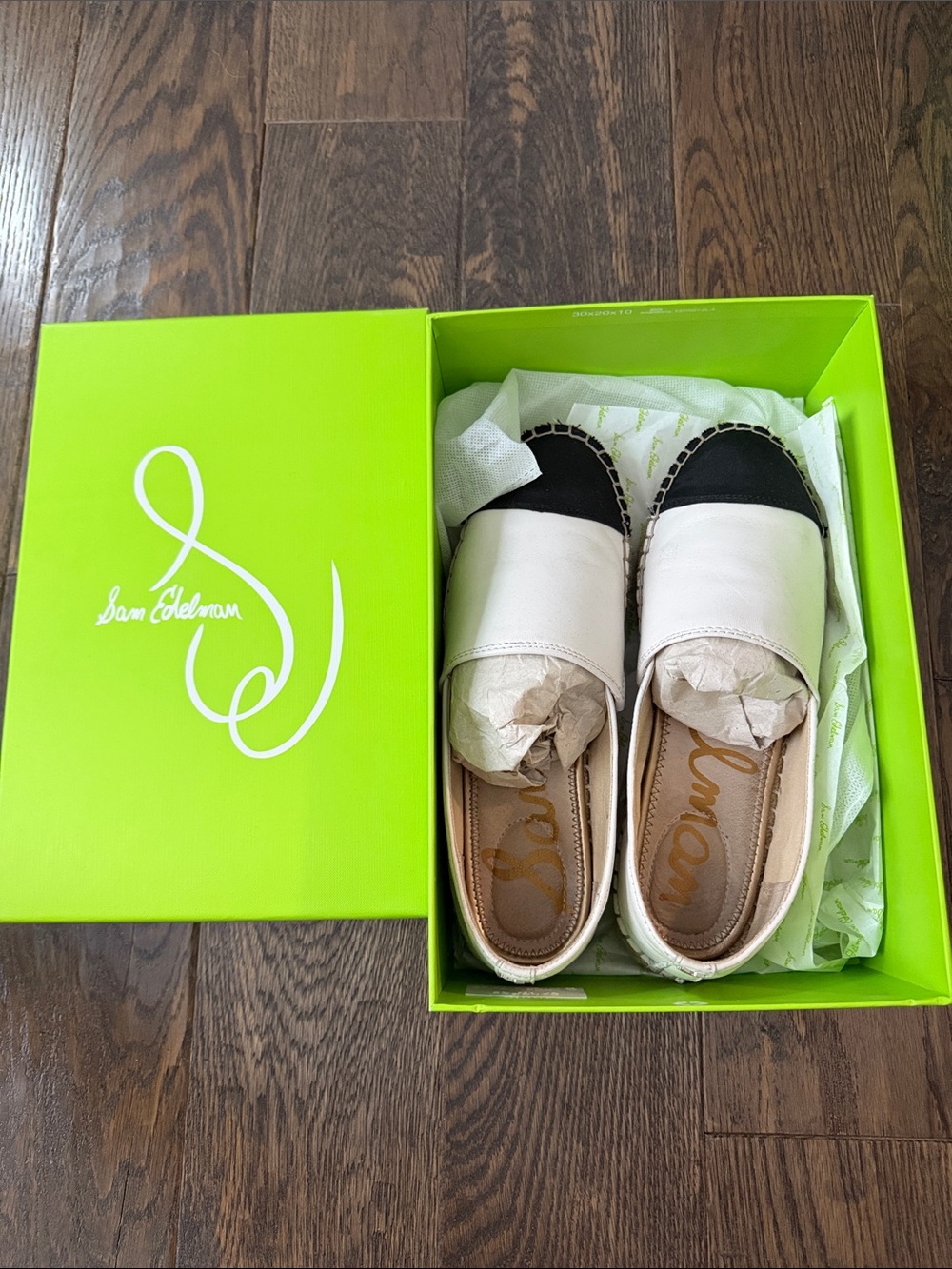 Sam Edelman Two-Tone Espadrille Flats in Cream and Black
